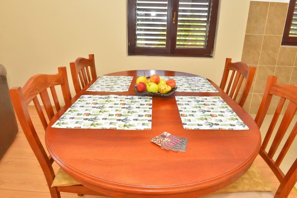 D Apartment Kotor Dış mekan fotoğraf